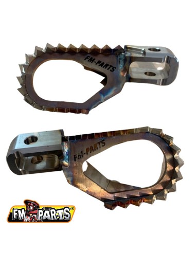 FM-PARTS OFFSET SPODNÓŻKI (KOMPLET) STAINLESS FOOTPEGS KTM / HUSQVARNA / GAS GAS '17-'23 KOLOR STALOWY